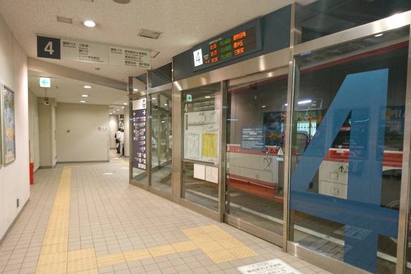 名鉄バスセンター(名古屋駅)4番乗り場(4階)