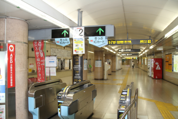 名城線「名古屋城」駅下車